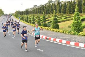 BIB: 033
                            <button type="button" onclick="openModal(3874970)" class="btn btn-primary btn-sm float-right btn-popup" data-toggle="modal" data-target=".modal-high-quality">
                        <i class="fas fa-shopping-cart"></i> Add to Cart
                    </button>
                                            <button type="button" onclick="isThisMe(3874970, true)" class="btn btn-success btn-sm float-right btn-popup btn-isme hidden" data-toggle="tooltip" data-placement="bottom" title="นี่คือรูปของคุณใช่ไหม คลิกที่นี่เพื่อเอาเข้าอัลบั้ม">
                        <i class="fas fa-plus"></i> Add to album
                    </button>
                    <button type="button" onclick="isThisMe(3874970, false)" class="btn btn-warning btn-sm float-right btn-popup btn-isnotme hidden">
                        <i class="fas fa-ban"></i> Remove from album
                    </button>