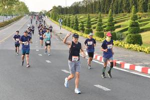 BIB: 104, 8314
                            <button type="button" onclick="openModal(3874965)" class="btn btn-primary btn-sm float-right btn-popup" data-toggle="modal" data-target=".modal-high-quality">
                        <i class="fas fa-shopping-cart"></i> Add to Cart
                    </button>
                                            <button type="button" onclick="isThisMe(3874965, true)" class="btn btn-success btn-sm float-right btn-popup btn-isme hidden" data-toggle="tooltip" data-placement="bottom" title="นี่คือรูปของคุณใช่ไหม คลิกที่นี่เพื่อเอาเข้าอัลบั้ม">
                        <i class="fas fa-plus"></i> Add to album
                    </button>
                    <button type="button" onclick="isThisMe(3874965, false)" class="btn btn-warning btn-sm float-right btn-popup btn-isnotme hidden">
                        <i class="fas fa-ban"></i> Remove from album
                    </button>