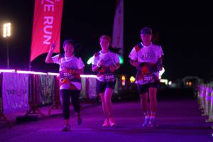 BIB: 2640, 2327
                            <button type="button" onclick="openModal(6297994)" class="btn btn-primary btn-sm float-right btn-popup" data-toggle="modal" data-target=".modal-high-quality">
                        <i class="fas fa-shopping-cart"></i> Add to Cart
                    </button>
                                            <button type="button" onclick="isThisMe(6297994, true)" class="btn btn-success btn-sm float-right btn-popup btn-isme hidden" data-toggle="tooltip" data-placement="bottom" title="นี่คือรูปของคุณใช่ไหม คลิกที่นี่เพื่อเอาเข้าอัลบั้ม">
                        <i class="fas fa-plus"></i> Add to album
                    </button>
                    <button type="button" onclick="isThisMe(6297994, false)" class="btn btn-warning btn-sm float-right btn-popup btn-isnotme hidden">
                        <i class="fas fa-ban"></i> Remove from album
                    </button>