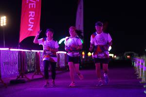 BIB: 2035, 2640, 2327
                            <button type="button" onclick="openModal(6297993)" class="btn btn-primary btn-sm float-right btn-popup" data-toggle="modal" data-target=".modal-high-quality">
                        <i class="fas fa-shopping-cart"></i> Add to Cart
                    </button>
                                            <button type="button" onclick="isThisMe(6297993, true)" class="btn btn-success btn-sm float-right btn-popup btn-isme hidden" data-toggle="tooltip" data-placement="bottom" title="นี่คือรูปของคุณใช่ไหม คลิกที่นี่เพื่อเอาเข้าอัลบั้ม">
                        <i class="fas fa-plus"></i> Add to album
                    </button>
                    <button type="button" onclick="isThisMe(6297993, false)" class="btn btn-warning btn-sm float-right btn-popup btn-isnotme hidden">
                        <i class="fas fa-ban"></i> Remove from album
                    </button>