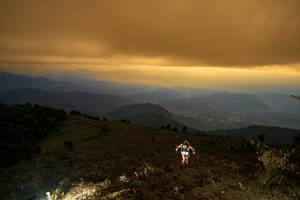 BIB: 926
                            <button type="button" onclick="openModal(19373969)" class="btn btn-primary btn-sm float-right btn-popup" data-toggle="modal" data-target=".modal-high-quality">
                        <i class="fas fa-shopping-cart"></i> Add to Cart
                    </button>
                                            <button type="button" onclick="isThisMe(19373969, true)" class="btn btn-success btn-sm float-right btn-popup btn-isme hidden" data-toggle="tooltip" data-placement="bottom" title="นี่คือรูปของคุณใช่ไหม คลิกที่นี่เพื่อเอาเข้าอัลบั้ม">
                        <i class="fas fa-plus"></i> Add to album
                    </button>
                    <button type="button" onclick="isThisMe(19373969, false)" class="btn btn-warning btn-sm float-right btn-popup btn-isnotme hidden">
                        <i class="fas fa-ban"></i> Remove from album
                    </button>