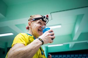 BIB: 160
                            <button type="button" onclick="openModal(19367884)" class="btn btn-primary btn-sm float-right btn-popup" data-toggle="modal" data-target=".modal-high-quality">
                        <i class="fas fa-shopping-cart"></i> Add to Cart
                    </button>
                                            <button type="button" onclick="isThisMe(19367884, true)" class="btn btn-success btn-sm float-right btn-popup btn-isme hidden" data-toggle="tooltip" data-placement="bottom" title="นี่คือรูปของคุณใช่ไหม คลิกที่นี่เพื่อเอาเข้าอัลบั้ม">
                        <i class="fas fa-plus"></i> Add to album
                    </button>
                    <button type="button" onclick="isThisMe(19367884, false)" class="btn btn-warning btn-sm float-right btn-popup btn-isnotme hidden">
                        <i class="fas fa-ban"></i> Remove from album
                    </button>