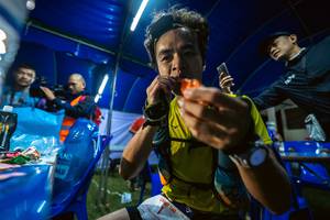 BIB: 160
                            <button type="button" onclick="openModal(19367523)" class="btn btn-primary btn-sm float-right btn-popup" data-toggle="modal" data-target=".modal-high-quality">
                        <i class="fas fa-shopping-cart"></i> Add to Cart
                    </button>
                                            <button type="button" onclick="isThisMe(19367523, true)" class="btn btn-success btn-sm float-right btn-popup btn-isme hidden" data-toggle="tooltip" data-placement="bottom" title="นี่คือรูปของคุณใช่ไหม คลิกที่นี่เพื่อเอาเข้าอัลบั้ม">
                        <i class="fas fa-plus"></i> Add to album
                    </button>
                    <button type="button" onclick="isThisMe(19367523, false)" class="btn btn-warning btn-sm float-right btn-popup btn-isnotme hidden">
                        <i class="fas fa-ban"></i> Remove from album
                    </button>