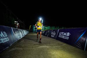 BIB: 
                            <button type="button" onclick="openModal(19367911)" class="btn btn-primary btn-sm float-right btn-popup" data-toggle="modal" data-target=".modal-high-quality">
                        <i class="fas fa-shopping-cart"></i> Add to Cart
                    </button>
                                            <button type="button" onclick="isThisMe(19367911, true)" class="btn btn-success btn-sm float-right btn-popup btn-isme hidden" data-toggle="tooltip" data-placement="bottom" title="นี่คือรูปของคุณใช่ไหม คลิกที่นี่เพื่อเอาเข้าอัลบั้ม">
                        <i class="fas fa-plus"></i> Add to album
                    </button>
                    <button type="button" onclick="isThisMe(19367911, false)" class="btn btn-warning btn-sm float-right btn-popup btn-isnotme hidden">
                        <i class="fas fa-ban"></i> Remove from album
                    </button>