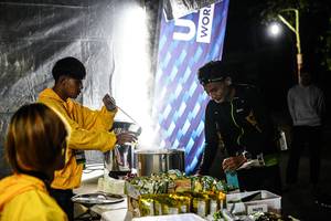 BIB: 
                            <button type="button" onclick="openModal(19368824)" class="btn btn-primary btn-sm float-right btn-popup" data-toggle="modal" data-target=".modal-high-quality">
                        <i class="fas fa-shopping-cart"></i> Add to Cart
                    </button>
                                            <button type="button" onclick="isThisMe(19368824, true)" class="btn btn-success btn-sm float-right btn-popup btn-isme hidden" data-toggle="tooltip" data-placement="bottom" title="นี่คือรูปของคุณใช่ไหม คลิกที่นี่เพื่อเอาเข้าอัลบั้ม">
                        <i class="fas fa-plus"></i> Add to album
                    </button>
                    <button type="button" onclick="isThisMe(19368824, false)" class="btn btn-warning btn-sm float-right btn-popup btn-isnotme hidden">
                        <i class="fas fa-ban"></i> Remove from album
                    </button>