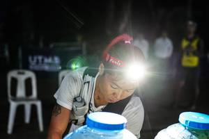 BIB: 
                            <button type="button" onclick="openModal(19368859)" class="btn btn-primary btn-sm float-right btn-popup" data-toggle="modal" data-target=".modal-high-quality">
                        <i class="fas fa-shopping-cart"></i> Add to Cart
                    </button>
                                            <button type="button" onclick="isThisMe(19368859, true)" class="btn btn-success btn-sm float-right btn-popup btn-isme hidden" data-toggle="tooltip" data-placement="bottom" title="นี่คือรูปของคุณใช่ไหม คลิกที่นี่เพื่อเอาเข้าอัลบั้ม">
                        <i class="fas fa-plus"></i> Add to album
                    </button>
                    <button type="button" onclick="isThisMe(19368859, false)" class="btn btn-warning btn-sm float-right btn-popup btn-isnotme hidden">
                        <i class="fas fa-ban"></i> Remove from album
                    </button>