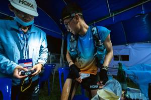 BIB: 6262
                            <button type="button" onclick="openModal(19367530)" class="btn btn-primary btn-sm float-right btn-popup" data-toggle="modal" data-target=".modal-high-quality">
                        <i class="fas fa-shopping-cart"></i> Add to Cart
                    </button>
                                            <button type="button" onclick="isThisMe(19367530, true)" class="btn btn-success btn-sm float-right btn-popup btn-isme hidden" data-toggle="tooltip" data-placement="bottom" title="นี่คือรูปของคุณใช่ไหม คลิกที่นี่เพื่อเอาเข้าอัลบั้ม">
                        <i class="fas fa-plus"></i> Add to album
                    </button>
                    <button type="button" onclick="isThisMe(19367530, false)" class="btn btn-warning btn-sm float-right btn-popup btn-isnotme hidden">
                        <i class="fas fa-ban"></i> Remove from album
                    </button>