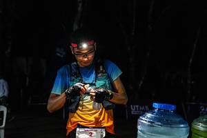 BIB: 160
                            <button type="button" onclick="openModal(19368796)" class="btn btn-primary btn-sm float-right btn-popup" data-toggle="modal" data-target=".modal-high-quality">
                        <i class="fas fa-shopping-cart"></i> Add to Cart
                    </button>
                                            <button type="button" onclick="isThisMe(19368796, true)" class="btn btn-success btn-sm float-right btn-popup btn-isme hidden" data-toggle="tooltip" data-placement="bottom" title="นี่คือรูปของคุณใช่ไหม คลิกที่นี่เพื่อเอาเข้าอัลบั้ม">
                        <i class="fas fa-plus"></i> Add to album
                    </button>
                    <button type="button" onclick="isThisMe(19368796, false)" class="btn btn-warning btn-sm float-right btn-popup btn-isnotme hidden">
                        <i class="fas fa-ban"></i> Remove from album
                    </button>