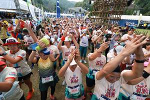 BIB: 6910, 8076, 8191
                            <button type="button" onclick="openModal(19368182)" class="btn btn-primary btn-sm float-right btn-popup" data-toggle="modal" data-target=".modal-high-quality">
                        <i class="fas fa-shopping-cart"></i> Add to Cart
                    </button>
                                            <button type="button" onclick="isThisMe(19368182, true)" class="btn btn-success btn-sm float-right btn-popup btn-isme hidden" data-toggle="tooltip" data-placement="bottom" title="นี่คือรูปของคุณใช่ไหม คลิกที่นี่เพื่อเอาเข้าอัลบั้ม">
                        <i class="fas fa-plus"></i> Add to album
                    </button>
                    <button type="button" onclick="isThisMe(19368182, false)" class="btn btn-warning btn-sm float-right btn-popup btn-isnotme hidden">
                        <i class="fas fa-ban"></i> Remove from album
                    </button>