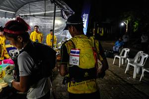 BIB: 
                            <button type="button" onclick="openModal(19368865)" class="btn btn-primary btn-sm float-right btn-popup" data-toggle="modal" data-target=".modal-high-quality">
                        <i class="fas fa-shopping-cart"></i> Add to Cart
                    </button>
                                            <button type="button" onclick="isThisMe(19368865, true)" class="btn btn-success btn-sm float-right btn-popup btn-isme hidden" data-toggle="tooltip" data-placement="bottom" title="นี่คือรูปของคุณใช่ไหม คลิกที่นี่เพื่อเอาเข้าอัลบั้ม">
                        <i class="fas fa-plus"></i> Add to album
                    </button>
                    <button type="button" onclick="isThisMe(19368865, false)" class="btn btn-warning btn-sm float-right btn-popup btn-isnotme hidden">
                        <i class="fas fa-ban"></i> Remove from album
                    </button>