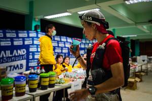 BIB: 
                            <button type="button" onclick="openModal(19367937)" class="btn btn-primary btn-sm float-right btn-popup" data-toggle="modal" data-target=".modal-high-quality">
                        <i class="fas fa-shopping-cart"></i> Add to Cart
                    </button>
                                            <button type="button" onclick="isThisMe(19367937, true)" class="btn btn-success btn-sm float-right btn-popup btn-isme hidden" data-toggle="tooltip" data-placement="bottom" title="นี่คือรูปของคุณใช่ไหม คลิกที่นี่เพื่อเอาเข้าอัลบั้ม">
                        <i class="fas fa-plus"></i> Add to album
                    </button>
                    <button type="button" onclick="isThisMe(19367937, false)" class="btn btn-warning btn-sm float-right btn-popup btn-isnotme hidden">
                        <i class="fas fa-ban"></i> Remove from album
                    </button>