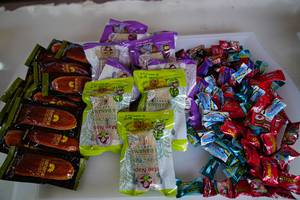 BIB: 
                            <button type="button" onclick="openModal(19369568)" class="btn btn-primary btn-sm float-right btn-popup" data-toggle="modal" data-target=".modal-high-quality">
                        <i class="fas fa-shopping-cart"></i> Add to Cart
                    </button>
                                            <button type="button" onclick="isThisMe(19369568, true)" class="btn btn-success btn-sm float-right btn-popup btn-isme hidden" data-toggle="tooltip" data-placement="bottom" title="นี่คือรูปของคุณใช่ไหม คลิกที่นี่เพื่อเอาเข้าอัลบั้ม">
                        <i class="fas fa-plus"></i> Add to album
                    </button>
                    <button type="button" onclick="isThisMe(19369568, false)" class="btn btn-warning btn-sm float-right btn-popup btn-isnotme hidden">
                        <i class="fas fa-ban"></i> Remove from album
                    </button>