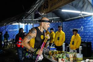 BIB: 
                            <button type="button" onclick="openModal(19368787)" class="btn btn-primary btn-sm float-right btn-popup" data-toggle="modal" data-target=".modal-high-quality">
                        <i class="fas fa-shopping-cart"></i> Add to Cart
                    </button>
                                            <button type="button" onclick="isThisMe(19368787, true)" class="btn btn-success btn-sm float-right btn-popup btn-isme hidden" data-toggle="tooltip" data-placement="bottom" title="นี่คือรูปของคุณใช่ไหม คลิกที่นี่เพื่อเอาเข้าอัลบั้ม">
                        <i class="fas fa-plus"></i> Add to album
                    </button>
                    <button type="button" onclick="isThisMe(19368787, false)" class="btn btn-warning btn-sm float-right btn-popup btn-isnotme hidden">
                        <i class="fas fa-ban"></i> Remove from album
                    </button>