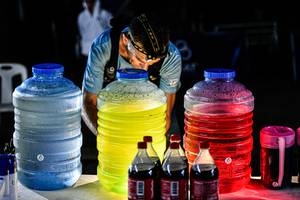 BIB: 
                            <button type="button" onclick="openModal(19368765)" class="btn btn-primary btn-sm float-right btn-popup" data-toggle="modal" data-target=".modal-high-quality">
                        <i class="fas fa-shopping-cart"></i> Add to Cart
                    </button>
                                            <button type="button" onclick="isThisMe(19368765, true)" class="btn btn-success btn-sm float-right btn-popup btn-isme hidden" data-toggle="tooltip" data-placement="bottom" title="นี่คือรูปของคุณใช่ไหม คลิกที่นี่เพื่อเอาเข้าอัลบั้ม">
                        <i class="fas fa-plus"></i> Add to album
                    </button>
                    <button type="button" onclick="isThisMe(19368765, false)" class="btn btn-warning btn-sm float-right btn-popup btn-isnotme hidden">
                        <i class="fas fa-ban"></i> Remove from album
                    </button>