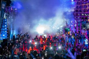 BIB: 1022
                            <button type="button" onclick="openModal(19374451)" class="btn btn-primary btn-sm float-right btn-popup" data-toggle="modal" data-target=".modal-high-quality">
                        <i class="fas fa-shopping-cart"></i> Add to Cart
                    </button>
                                            <button type="button" onclick="isThisMe(19374451, true)" class="btn btn-success btn-sm float-right btn-popup btn-isme hidden" data-toggle="tooltip" data-placement="bottom" title="นี่คือรูปของคุณใช่ไหม คลิกที่นี่เพื่อเอาเข้าอัลบั้ม">
                        <i class="fas fa-plus"></i> Add to album
                    </button>
                    <button type="button" onclick="isThisMe(19374451, false)" class="btn btn-warning btn-sm float-right btn-popup btn-isnotme hidden">
                        <i class="fas fa-ban"></i> Remove from album
                    </button>