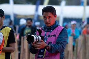 BIB: 
                            <button type="button" onclick="openModal(19375522)" class="btn btn-primary btn-sm float-right btn-popup" data-toggle="modal" data-target=".modal-high-quality">
                        <i class="fas fa-shopping-cart"></i> Add to Cart
                    </button>
                                            <button type="button" onclick="isThisMe(19375522, true)" class="btn btn-success btn-sm float-right btn-popup btn-isme hidden" data-toggle="tooltip" data-placement="bottom" title="นี่คือรูปของคุณใช่ไหม คลิกที่นี่เพื่อเอาเข้าอัลบั้ม">
                        <i class="fas fa-plus"></i> Add to album
                    </button>
                    <button type="button" onclick="isThisMe(19375522, false)" class="btn btn-warning btn-sm float-right btn-popup btn-isnotme hidden">
                        <i class="fas fa-ban"></i> Remove from album
                    </button>