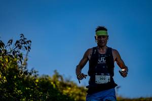 BIB: 100, 202
                            <button type="button" onclick="openModal(19374652)" class="btn btn-primary btn-sm float-right btn-popup" data-toggle="modal" data-target=".modal-high-quality">
                        <i class="fas fa-shopping-cart"></i> Add to Cart
                    </button>
                                            <button type="button" onclick="isThisMe(19374652, true)" class="btn btn-success btn-sm float-right btn-popup btn-isme hidden" data-toggle="tooltip" data-placement="bottom" title="นี่คือรูปของคุณใช่ไหม คลิกที่นี่เพื่อเอาเข้าอัลบั้ม">
                        <i class="fas fa-plus"></i> Add to album
                    </button>
                    <button type="button" onclick="isThisMe(19374652, false)" class="btn btn-warning btn-sm float-right btn-popup btn-isnotme hidden">
                        <i class="fas fa-ban"></i> Remove from album
                    </button>