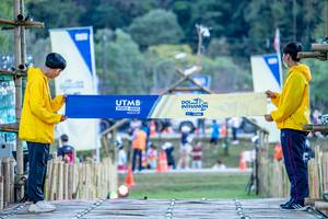 BIB: 35337
                            <button type="button" onclick="openModal(19375399)" class="btn btn-primary btn-sm float-right btn-popup" data-toggle="modal" data-target=".modal-high-quality">
                        <i class="fas fa-shopping-cart"></i> Add to Cart
                    </button>
                                            <button type="button" onclick="isThisMe(19375399, true)" class="btn btn-success btn-sm float-right btn-popup btn-isme hidden" data-toggle="tooltip" data-placement="bottom" title="นี่คือรูปของคุณใช่ไหม คลิกที่นี่เพื่อเอาเข้าอัลบั้ม">
                        <i class="fas fa-plus"></i> Add to album
                    </button>
                    <button type="button" onclick="isThisMe(19375399, false)" class="btn btn-warning btn-sm float-right btn-popup btn-isnotme hidden">
                        <i class="fas fa-ban"></i> Remove from album
                    </button>