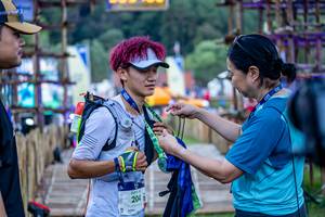 BIB: 204, 2208
                            <button type="button" onclick="openModal(19375423)" class="btn btn-primary btn-sm float-right btn-popup" data-toggle="modal" data-target=".modal-high-quality">
                        <i class="fas fa-shopping-cart"></i> Add to Cart
                    </button>
                                            <button type="button" onclick="isThisMe(19375423, true)" class="btn btn-success btn-sm float-right btn-popup btn-isme hidden" data-toggle="tooltip" data-placement="bottom" title="นี่คือรูปของคุณใช่ไหม คลิกที่นี่เพื่อเอาเข้าอัลบั้ม">
                        <i class="fas fa-plus"></i> Add to album
                    </button>
                    <button type="button" onclick="isThisMe(19375423, false)" class="btn btn-warning btn-sm float-right btn-popup btn-isnotme hidden">
                        <i class="fas fa-ban"></i> Remove from album
                    </button>