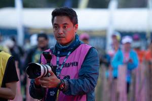 BIB: 
                            <button type="button" onclick="openModal(19375523)" class="btn btn-primary btn-sm float-right btn-popup" data-toggle="modal" data-target=".modal-high-quality">
                        <i class="fas fa-shopping-cart"></i> Add to Cart
                    </button>
                                            <button type="button" onclick="isThisMe(19375523, true)" class="btn btn-success btn-sm float-right btn-popup btn-isme hidden" data-toggle="tooltip" data-placement="bottom" title="นี่คือรูปของคุณใช่ไหม คลิกที่นี่เพื่อเอาเข้าอัลบั้ม">
                        <i class="fas fa-plus"></i> Add to album
                    </button>
                    <button type="button" onclick="isThisMe(19375523, false)" class="btn btn-warning btn-sm float-right btn-popup btn-isnotme hidden">
                        <i class="fas fa-ban"></i> Remove from album
                    </button>