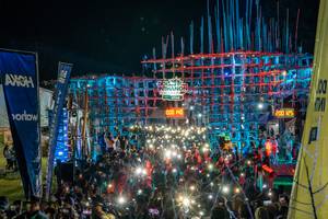 BIB: 000, 200, 125
                            <button type="button" onclick="openModal(19374499)" class="btn btn-primary btn-sm float-right btn-popup" data-toggle="modal" data-target=".modal-high-quality">
                        <i class="fas fa-shopping-cart"></i> Add to Cart
                    </button>
                                            <button type="button" onclick="isThisMe(19374499, true)" class="btn btn-success btn-sm float-right btn-popup btn-isme hidden" data-toggle="tooltip" data-placement="bottom" title="นี่คือรูปของคุณใช่ไหม คลิกที่นี่เพื่อเอาเข้าอัลบั้ม">
                        <i class="fas fa-plus"></i> Add to album
                    </button>
                    <button type="button" onclick="isThisMe(19374499, false)" class="btn btn-warning btn-sm float-right btn-popup btn-isnotme hidden">
                        <i class="fas fa-ban"></i> Remove from album
                    </button>