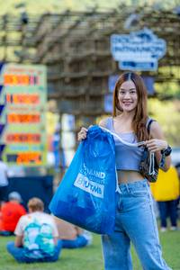 BIB: 
                            <button type="button" onclick="openModal(19375327)" class="btn btn-primary btn-sm float-right btn-popup" data-toggle="modal" data-target=".modal-high-quality">
                        <i class="fas fa-shopping-cart"></i> Add to Cart
                    </button>
                                            <button type="button" onclick="isThisMe(19375327, true)" class="btn btn-success btn-sm float-right btn-popup btn-isme hidden" data-toggle="tooltip" data-placement="bottom" title="นี่คือรูปของคุณใช่ไหม คลิกที่นี่เพื่อเอาเข้าอัลบั้ม">
                        <i class="fas fa-plus"></i> Add to album
                    </button>
                    <button type="button" onclick="isThisMe(19375327, false)" class="btn btn-warning btn-sm float-right btn-popup btn-isnotme hidden">
                        <i class="fas fa-ban"></i> Remove from album
                    </button>