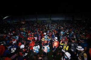 BIB: 
                            <button type="button" onclick="openModal(19370155)" class="btn btn-primary btn-sm float-right btn-popup" data-toggle="modal" data-target=".modal-high-quality">
                        <i class="fas fa-shopping-cart"></i> Add to Cart
                    </button>
                                            <button type="button" onclick="isThisMe(19370155, true)" class="btn btn-success btn-sm float-right btn-popup btn-isme hidden" data-toggle="tooltip" data-placement="bottom" title="นี่คือรูปของคุณใช่ไหม คลิกที่นี่เพื่อเอาเข้าอัลบั้ม">
                        <i class="fas fa-plus"></i> Add to album
                    </button>
                    <button type="button" onclick="isThisMe(19370155, false)" class="btn btn-warning btn-sm float-right btn-popup btn-isnotme hidden">
                        <i class="fas fa-ban"></i> Remove from album
                    </button>