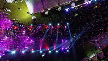 BIB: 
                            <button type="button" onclick="openModal(19369735)" class="btn btn-primary btn-sm float-right btn-popup" data-toggle="modal" data-target=".modal-high-quality">
                        <i class="fas fa-shopping-cart"></i> Add to Cart
                    </button>
                                            <button type="button" onclick="isThisMe(19369735, true)" class="btn btn-success btn-sm float-right btn-popup btn-isme hidden" data-toggle="tooltip" data-placement="bottom" title="นี่คือรูปของคุณใช่ไหม คลิกที่นี่เพื่อเอาเข้าอัลบั้ม">
                        <i class="fas fa-plus"></i> Add to album
                    </button>
                    <button type="button" onclick="isThisMe(19369735, false)" class="btn btn-warning btn-sm float-right btn-popup btn-isnotme hidden">
                        <i class="fas fa-ban"></i> Remove from album
                    </button>