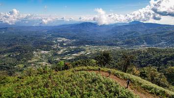 BIB: 
                            <button type="button" onclick="openModal(19369791)" class="btn btn-primary btn-sm float-right btn-popup" data-toggle="modal" data-target=".modal-high-quality">
                        <i class="fas fa-shopping-cart"></i> Add to Cart
                    </button>
                                            <button type="button" onclick="isThisMe(19369791, true)" class="btn btn-success btn-sm float-right btn-popup btn-isme hidden" data-toggle="tooltip" data-placement="bottom" title="นี่คือรูปของคุณใช่ไหม คลิกที่นี่เพื่อเอาเข้าอัลบั้ม">
                        <i class="fas fa-plus"></i> Add to album
                    </button>
                    <button type="button" onclick="isThisMe(19369791, false)" class="btn btn-warning btn-sm float-right btn-popup btn-isnotme hidden">
                        <i class="fas fa-ban"></i> Remove from album
                    </button>