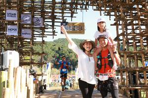 BIB: 193430, 2002, 197
                            <button type="button" onclick="openModal(19370846)" class="btn btn-primary btn-sm float-right btn-popup" data-toggle="modal" data-target=".modal-high-quality">
                        <i class="fas fa-shopping-cart"></i> Add to Cart
                    </button>
                                            <button type="button" onclick="isThisMe(19370846, true)" class="btn btn-success btn-sm float-right btn-popup btn-isme hidden" data-toggle="tooltip" data-placement="bottom" title="นี่คือรูปของคุณใช่ไหม คลิกที่นี่เพื่อเอาเข้าอัลบั้ม">
                        <i class="fas fa-plus"></i> Add to album
                    </button>
                    <button type="button" onclick="isThisMe(19370846, false)" class="btn btn-warning btn-sm float-right btn-popup btn-isnotme hidden">
                        <i class="fas fa-ban"></i> Remove from album
                    </button>