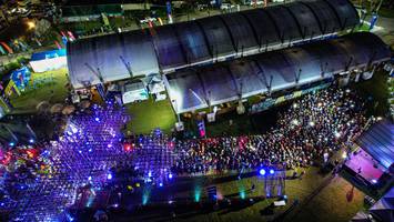 BIB: 
                            <button type="button" onclick="openModal(19369761)" class="btn btn-primary btn-sm float-right btn-popup" data-toggle="modal" data-target=".modal-high-quality">
                        <i class="fas fa-shopping-cart"></i> Add to Cart
                    </button>
                                            <button type="button" onclick="isThisMe(19369761, true)" class="btn btn-success btn-sm float-right btn-popup btn-isme hidden" data-toggle="tooltip" data-placement="bottom" title="นี่คือรูปของคุณใช่ไหม คลิกที่นี่เพื่อเอาเข้าอัลบั้ม">
                        <i class="fas fa-plus"></i> Add to album
                    </button>
                    <button type="button" onclick="isThisMe(19369761, false)" class="btn btn-warning btn-sm float-right btn-popup btn-isnotme hidden">
                        <i class="fas fa-ban"></i> Remove from album
                    </button>