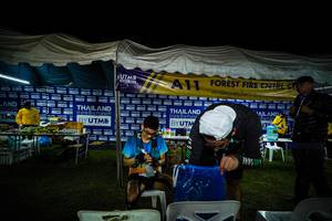 BIB: 
                            <button type="button" onclick="openModal(19369896)" class="btn btn-primary btn-sm float-right btn-popup" data-toggle="modal" data-target=".modal-high-quality">
                        <i class="fas fa-shopping-cart"></i> Add to Cart
                    </button>
                                            <button type="button" onclick="isThisMe(19369896, true)" class="btn btn-success btn-sm float-right btn-popup btn-isme hidden" data-toggle="tooltip" data-placement="bottom" title="นี่คือรูปของคุณใช่ไหม คลิกที่นี่เพื่อเอาเข้าอัลบั้ม">
                        <i class="fas fa-plus"></i> Add to album
                    </button>
                    <button type="button" onclick="isThisMe(19369896, false)" class="btn btn-warning btn-sm float-right btn-popup btn-isnotme hidden">
                        <i class="fas fa-ban"></i> Remove from album
                    </button>