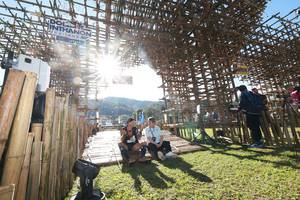 BIB: 
                            <button type="button" onclick="openModal(19370508)" class="btn btn-primary btn-sm float-right btn-popup" data-toggle="modal" data-target=".modal-high-quality">
                        <i class="fas fa-shopping-cart"></i> Add to Cart
                    </button>
                                            <button type="button" onclick="isThisMe(19370508, true)" class="btn btn-success btn-sm float-right btn-popup btn-isme hidden" data-toggle="tooltip" data-placement="bottom" title="นี่คือรูปของคุณใช่ไหม คลิกที่นี่เพื่อเอาเข้าอัลบั้ม">
                        <i class="fas fa-plus"></i> Add to album
                    </button>
                    <button type="button" onclick="isThisMe(19370508, false)" class="btn btn-warning btn-sm float-right btn-popup btn-isnotme hidden">
                        <i class="fas fa-ban"></i> Remove from album
                    </button>