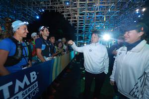 BIB: 
                            <button type="button" onclick="openModal(19370230)" class="btn btn-primary btn-sm float-right btn-popup" data-toggle="modal" data-target=".modal-high-quality">
                        <i class="fas fa-shopping-cart"></i> Add to Cart
                    </button>
                                            <button type="button" onclick="isThisMe(19370230, true)" class="btn btn-success btn-sm float-right btn-popup btn-isme hidden" data-toggle="tooltip" data-placement="bottom" title="นี่คือรูปของคุณใช่ไหม คลิกที่นี่เพื่อเอาเข้าอัลบั้ม">
                        <i class="fas fa-plus"></i> Add to album
                    </button>
                    <button type="button" onclick="isThisMe(19370230, false)" class="btn btn-warning btn-sm float-right btn-popup btn-isnotme hidden">
                        <i class="fas fa-ban"></i> Remove from album
                    </button>