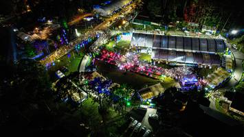 BIB: 
                            <button type="button" onclick="openModal(19369765)" class="btn btn-primary btn-sm float-right btn-popup" data-toggle="modal" data-target=".modal-high-quality">
                        <i class="fas fa-shopping-cart"></i> Add to Cart
                    </button>
                                            <button type="button" onclick="isThisMe(19369765, true)" class="btn btn-success btn-sm float-right btn-popup btn-isme hidden" data-toggle="tooltip" data-placement="bottom" title="นี่คือรูปของคุณใช่ไหม คลิกที่นี่เพื่อเอาเข้าอัลบั้ม">
                        <i class="fas fa-plus"></i> Add to album
                    </button>
                    <button type="button" onclick="isThisMe(19369765, false)" class="btn btn-warning btn-sm float-right btn-popup btn-isnotme hidden">
                        <i class="fas fa-ban"></i> Remove from album
                    </button>