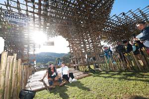 BIB: 
                            <button type="button" onclick="openModal(19370500)" class="btn btn-primary btn-sm float-right btn-popup" data-toggle="modal" data-target=".modal-high-quality">
                        <i class="fas fa-shopping-cart"></i> Add to Cart
                    </button>
                                            <button type="button" onclick="isThisMe(19370500, true)" class="btn btn-success btn-sm float-right btn-popup btn-isme hidden" data-toggle="tooltip" data-placement="bottom" title="นี่คือรูปของคุณใช่ไหม คลิกที่นี่เพื่อเอาเข้าอัลบั้ม">
                        <i class="fas fa-plus"></i> Add to album
                    </button>
                    <button type="button" onclick="isThisMe(19370500, false)" class="btn btn-warning btn-sm float-right btn-popup btn-isnotme hidden">
                        <i class="fas fa-ban"></i> Remove from album
                    </button>