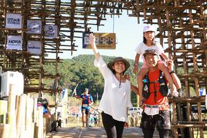 BIB: 2003
                            <button type="button" onclick="openModal(19370847)" class="btn btn-primary btn-sm float-right btn-popup" data-toggle="modal" data-target=".modal-high-quality">
                        <i class="fas fa-shopping-cart"></i> Add to Cart
                    </button>
                                            <button type="button" onclick="isThisMe(19370847, true)" class="btn btn-success btn-sm float-right btn-popup btn-isme hidden" data-toggle="tooltip" data-placement="bottom" title="นี่คือรูปของคุณใช่ไหม คลิกที่นี่เพื่อเอาเข้าอัลบั้ม">
                        <i class="fas fa-plus"></i> Add to album
                    </button>
                    <button type="button" onclick="isThisMe(19370847, false)" class="btn btn-warning btn-sm float-right btn-popup btn-isnotme hidden">
                        <i class="fas fa-ban"></i> Remove from album
                    </button>