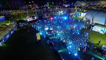 BIB: 2000
                            <button type="button" onclick="openModal(19369775)" class="btn btn-primary btn-sm float-right btn-popup" data-toggle="modal" data-target=".modal-high-quality">
                        <i class="fas fa-shopping-cart"></i> Add to Cart
                    </button>
                                            <button type="button" onclick="isThisMe(19369775, true)" class="btn btn-success btn-sm float-right btn-popup btn-isme hidden" data-toggle="tooltip" data-placement="bottom" title="นี่คือรูปของคุณใช่ไหม คลิกที่นี่เพื่อเอาเข้าอัลบั้ม">
                        <i class="fas fa-plus"></i> Add to album
                    </button>
                    <button type="button" onclick="isThisMe(19369775, false)" class="btn btn-warning btn-sm float-right btn-popup btn-isnotme hidden">
                        <i class="fas fa-ban"></i> Remove from album
                    </button>