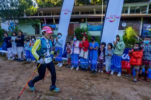 BIB: 9292
                            <button type="button" onclick="openModal(19376982)" class="btn btn-primary btn-sm float-right btn-popup" data-toggle="modal" data-target=".modal-high-quality">
                        <i class="fas fa-shopping-cart"></i> Add to Cart
                    </button>
                                            <button type="button" onclick="isThisMe(19376982, true)" class="btn btn-success btn-sm float-right btn-popup btn-isme hidden" data-toggle="tooltip" data-placement="bottom" title="นี่คือรูปของคุณใช่ไหม คลิกที่นี่เพื่อเอาเข้าอัลบั้ม">
                        <i class="fas fa-plus"></i> Add to album
                    </button>
                    <button type="button" onclick="isThisMe(19376982, false)" class="btn btn-warning btn-sm float-right btn-popup btn-isnotme hidden">
                        <i class="fas fa-ban"></i> Remove from album
                    </button>