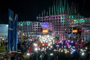 BIB: 80042, 300304
                            <button type="button" onclick="openModal(19376066)" class="btn btn-primary btn-sm float-right btn-popup" data-toggle="modal" data-target=".modal-high-quality">
                        <i class="fas fa-shopping-cart"></i> Add to Cart
                    </button>
                                            <button type="button" onclick="isThisMe(19376066, true)" class="btn btn-success btn-sm float-right btn-popup btn-isme hidden" data-toggle="tooltip" data-placement="bottom" title="นี่คือรูปของคุณใช่ไหม คลิกที่นี่เพื่อเอาเข้าอัลบั้ม">
                        <i class="fas fa-plus"></i> Add to album
                    </button>
                    <button type="button" onclick="isThisMe(19376066, false)" class="btn btn-warning btn-sm float-right btn-popup btn-isnotme hidden">
                        <i class="fas fa-ban"></i> Remove from album
                    </button>