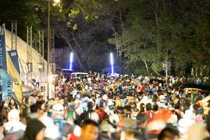 BIB: 
                            <button type="button" onclick="openModal(19376093)" class="btn btn-primary btn-sm float-right btn-popup" data-toggle="modal" data-target=".modal-high-quality">
                        <i class="fas fa-shopping-cart"></i> Add to Cart
                    </button>
                                            <button type="button" onclick="isThisMe(19376093, true)" class="btn btn-success btn-sm float-right btn-popup btn-isme hidden" data-toggle="tooltip" data-placement="bottom" title="นี่คือรูปของคุณใช่ไหม คลิกที่นี่เพื่อเอาเข้าอัลบั้ม">
                        <i class="fas fa-plus"></i> Add to album
                    </button>
                    <button type="button" onclick="isThisMe(19376093, false)" class="btn btn-warning btn-sm float-right btn-popup btn-isnotme hidden">
                        <i class="fas fa-ban"></i> Remove from album
                    </button>