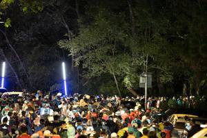 BIB: 
                            <button type="button" onclick="openModal(19376098)" class="btn btn-primary btn-sm float-right btn-popup" data-toggle="modal" data-target=".modal-high-quality">
                        <i class="fas fa-shopping-cart"></i> Add to Cart
                    </button>
                                            <button type="button" onclick="isThisMe(19376098, true)" class="btn btn-success btn-sm float-right btn-popup btn-isme hidden" data-toggle="tooltip" data-placement="bottom" title="นี่คือรูปของคุณใช่ไหม คลิกที่นี่เพื่อเอาเข้าอัลบั้ม">
                        <i class="fas fa-plus"></i> Add to album
                    </button>
                    <button type="button" onclick="isThisMe(19376098, false)" class="btn btn-warning btn-sm float-right btn-popup btn-isnotme hidden">
                        <i class="fas fa-ban"></i> Remove from album
                    </button>