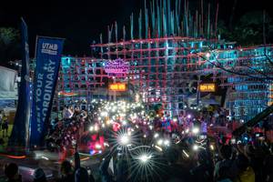 BIB: 304, 142, 
                            <button type="button" onclick="openModal(19376071)" class="btn btn-primary btn-sm float-right btn-popup" data-toggle="modal" data-target=".modal-high-quality">
                        <i class="fas fa-shopping-cart"></i> Add to Cart
                    </button>
                                            <button type="button" onclick="isThisMe(19376071, true)" class="btn btn-success btn-sm float-right btn-popup btn-isme hidden" data-toggle="tooltip" data-placement="bottom" title="นี่คือรูปของคุณใช่ไหม คลิกที่นี่เพื่อเอาเข้าอัลบั้ม">
                        <i class="fas fa-plus"></i> Add to album
                    </button>
                    <button type="button" onclick="isThisMe(19376071, false)" class="btn btn-warning btn-sm float-right btn-popup btn-isnotme hidden">
                        <i class="fas fa-ban"></i> Remove from album
                    </button>