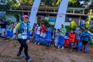 BIB: 9292
                            <button type="button" onclick="openModal(19376986)" class="btn btn-primary btn-sm float-right btn-popup" data-toggle="modal" data-target=".modal-high-quality">
                        <i class="fas fa-shopping-cart"></i> Add to Cart
                    </button>
                                            <button type="button" onclick="isThisMe(19376986, true)" class="btn btn-success btn-sm float-right btn-popup btn-isme hidden" data-toggle="tooltip" data-placement="bottom" title="นี่คือรูปของคุณใช่ไหม คลิกที่นี่เพื่อเอาเข้าอัลบั้ม">
                        <i class="fas fa-plus"></i> Add to album
                    </button>
                    <button type="button" onclick="isThisMe(19376986, false)" class="btn btn-warning btn-sm float-right btn-popup btn-isnotme hidden">
                        <i class="fas fa-ban"></i> Remove from album
                    </button>