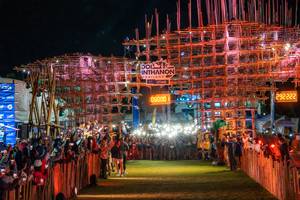 BIB: 06000, 292222
                            <button type="button" onclick="openModal(19376061)" class="btn btn-primary btn-sm float-right btn-popup" data-toggle="modal" data-target=".modal-high-quality">
                        <i class="fas fa-shopping-cart"></i> Add to Cart
                    </button>
                                            <button type="button" onclick="isThisMe(19376061, true)" class="btn btn-success btn-sm float-right btn-popup btn-isme hidden" data-toggle="tooltip" data-placement="bottom" title="นี่คือรูปของคุณใช่ไหม คลิกที่นี่เพื่อเอาเข้าอัลบั้ม">
                        <i class="fas fa-plus"></i> Add to album
                    </button>
                    <button type="button" onclick="isThisMe(19376061, false)" class="btn btn-warning btn-sm float-right btn-popup btn-isnotme hidden">
                        <i class="fas fa-ban"></i> Remove from album
                    </button>