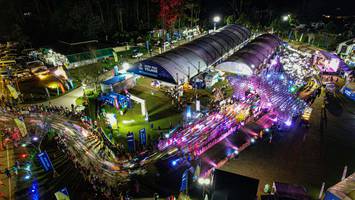 BIB: 200
                            <button type="button" onclick="openModal(19372047)" class="btn btn-primary btn-sm float-right btn-popup" data-toggle="modal" data-target=".modal-high-quality">
                        <i class="fas fa-shopping-cart"></i> Add to Cart
                    </button>
                                            <button type="button" onclick="isThisMe(19372047, true)" class="btn btn-success btn-sm float-right btn-popup btn-isme hidden" data-toggle="tooltip" data-placement="bottom" title="นี่คือรูปของคุณใช่ไหม คลิกที่นี่เพื่อเอาเข้าอัลบั้ม">
                        <i class="fas fa-plus"></i> Add to album
                    </button>
                    <button type="button" onclick="isThisMe(19372047, false)" class="btn btn-warning btn-sm float-right btn-popup btn-isnotme hidden">
                        <i class="fas fa-ban"></i> Remove from album
                    </button>