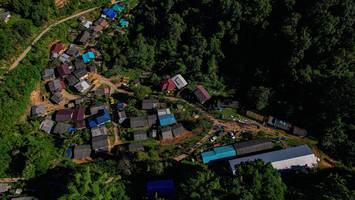 BIB: 
                            <button type="button" onclick="openModal(19372123)" class="btn btn-primary btn-sm float-right btn-popup" data-toggle="modal" data-target=".modal-high-quality">
                        <i class="fas fa-shopping-cart"></i> Add to Cart
                    </button>
                                            <button type="button" onclick="isThisMe(19372123, true)" class="btn btn-success btn-sm float-right btn-popup btn-isme hidden" data-toggle="tooltip" data-placement="bottom" title="นี่คือรูปของคุณใช่ไหม คลิกที่นี่เพื่อเอาเข้าอัลบั้ม">
                        <i class="fas fa-plus"></i> Add to album
                    </button>
                    <button type="button" onclick="isThisMe(19372123, false)" class="btn btn-warning btn-sm float-right btn-popup btn-isnotme hidden">
                        <i class="fas fa-ban"></i> Remove from album
                    </button>