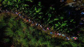 BIB: 
                            <button type="button" onclick="openModal(19372105)" class="btn btn-primary btn-sm float-right btn-popup" data-toggle="modal" data-target=".modal-high-quality">
                        <i class="fas fa-shopping-cart"></i> Add to Cart
                    </button>
                                            <button type="button" onclick="isThisMe(19372105, true)" class="btn btn-success btn-sm float-right btn-popup btn-isme hidden" data-toggle="tooltip" data-placement="bottom" title="นี่คือรูปของคุณใช่ไหม คลิกที่นี่เพื่อเอาเข้าอัลบั้ม">
                        <i class="fas fa-plus"></i> Add to album
                    </button>
                    <button type="button" onclick="isThisMe(19372105, false)" class="btn btn-warning btn-sm float-right btn-popup btn-isnotme hidden">
                        <i class="fas fa-ban"></i> Remove from album
                    </button>