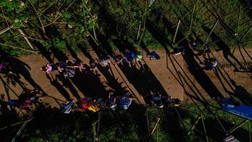 BIB: 
                            <button type="button" onclick="openModal(19372119)" class="btn btn-primary btn-sm float-right btn-popup" data-toggle="modal" data-target=".modal-high-quality">
                        <i class="fas fa-shopping-cart"></i> Add to Cart
                    </button>
                                            <button type="button" onclick="isThisMe(19372119, true)" class="btn btn-success btn-sm float-right btn-popup btn-isme hidden" data-toggle="tooltip" data-placement="bottom" title="นี่คือรูปของคุณใช่ไหม คลิกที่นี่เพื่อเอาเข้าอัลบั้ม">
                        <i class="fas fa-plus"></i> Add to album
                    </button>
                    <button type="button" onclick="isThisMe(19372119, false)" class="btn btn-warning btn-sm float-right btn-popup btn-isnotme hidden">
                        <i class="fas fa-ban"></i> Remove from album
                    </button>