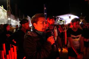 BIB: 610
                            <button type="button" onclick="openModal(19372575)" class="btn btn-primary btn-sm float-right btn-popup" data-toggle="modal" data-target=".modal-high-quality">
                        <i class="fas fa-shopping-cart"></i> Add to Cart
                    </button>
                                            <button type="button" onclick="isThisMe(19372575, true)" class="btn btn-success btn-sm float-right btn-popup btn-isme hidden" data-toggle="tooltip" data-placement="bottom" title="นี่คือรูปของคุณใช่ไหม คลิกที่นี่เพื่อเอาเข้าอัลบั้ม">
                        <i class="fas fa-plus"></i> Add to album
                    </button>
                    <button type="button" onclick="isThisMe(19372575, false)" class="btn btn-warning btn-sm float-right btn-popup btn-isnotme hidden">
                        <i class="fas fa-ban"></i> Remove from album
                    </button>